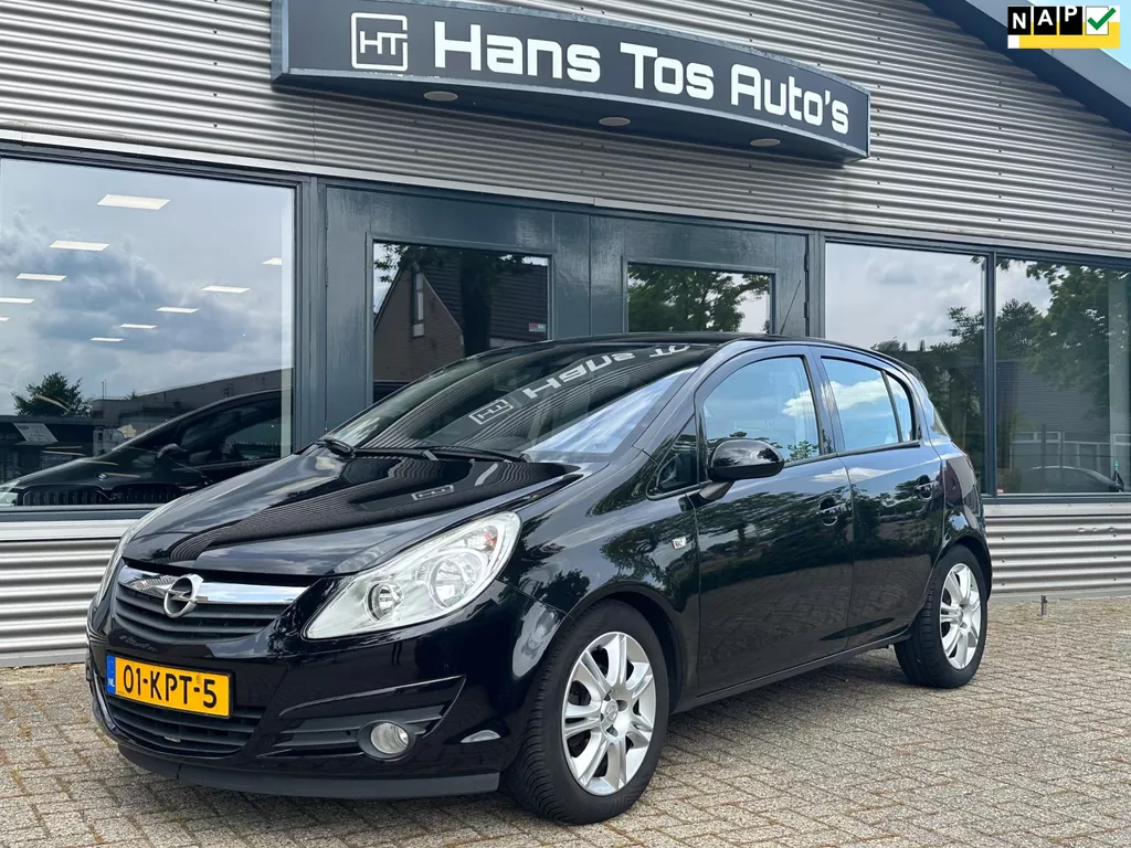 Opel Corsa 1.4-16V Vol-AUTOMAAT Cosmo / Clima / Nw Distributie / Grote beurt